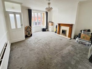 Lounge- click for photo gallery